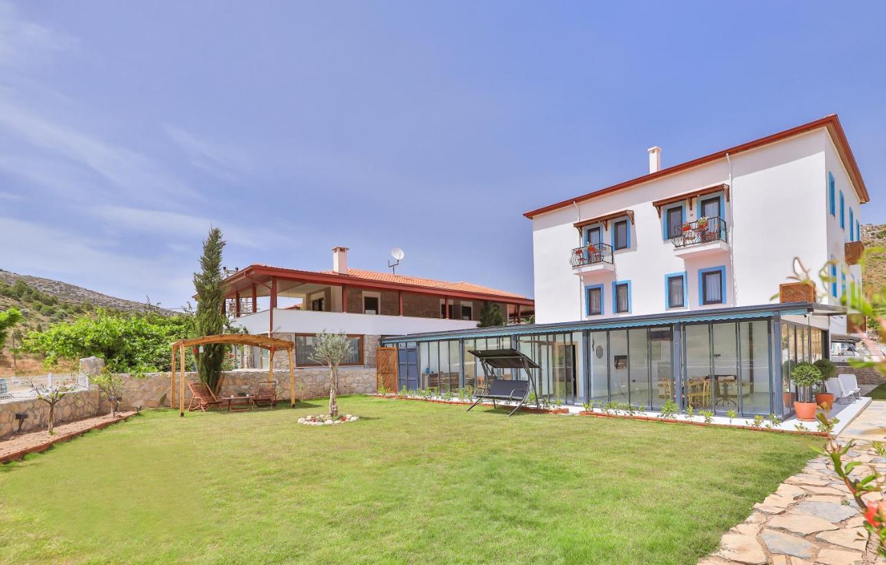 Thomas Suites Датча Екстериор снимка